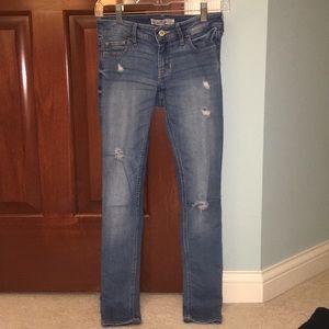 Hollister super skinny ripped jeans